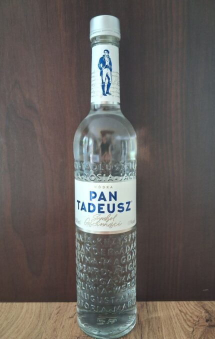 PAN TADEUSZ WÓDKA 0.5L 40%